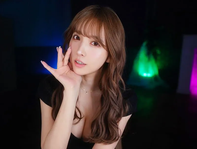 Yua mikami và những chuyện bốc lửa gạ chịch nhẹ nhàng
